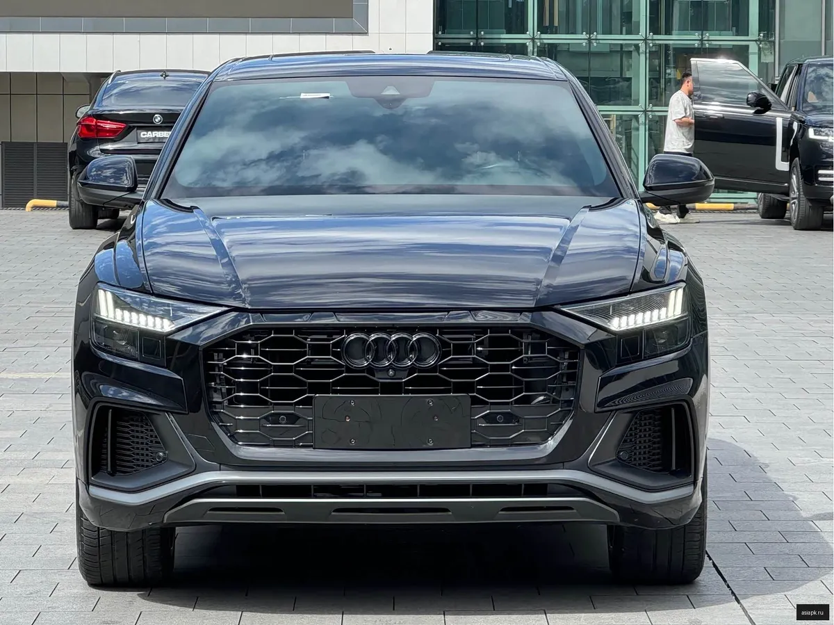 Audi Q8 2