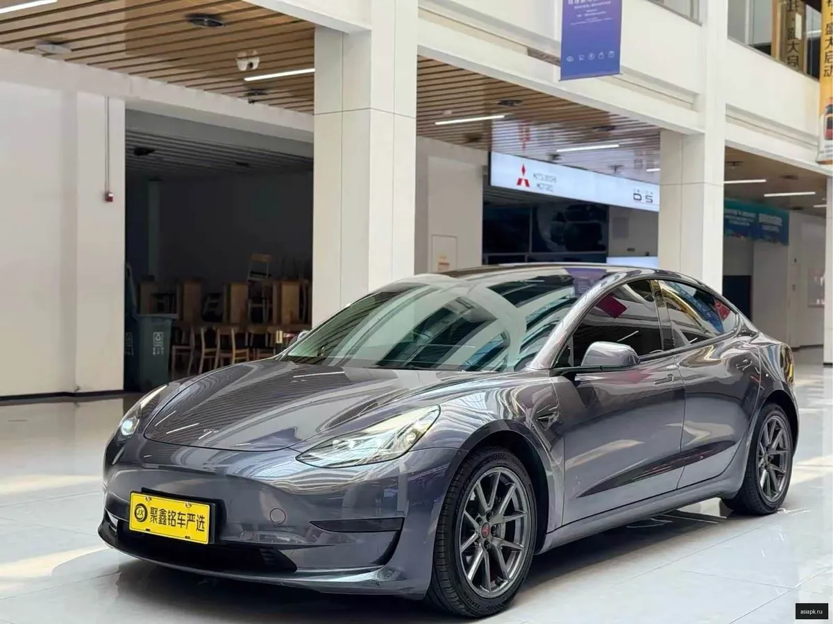 tesla Model Y 2