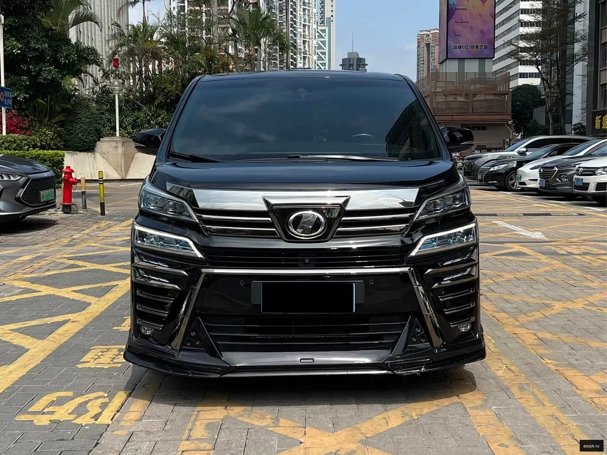 Toyota Vellfire 2