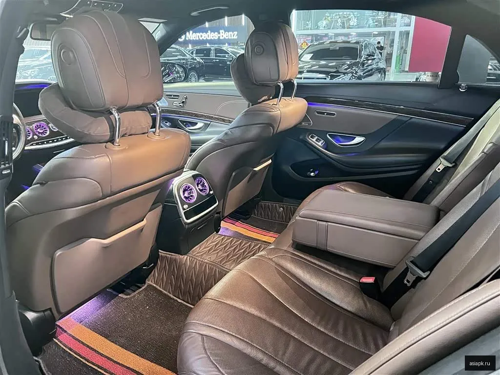 Mercedes-Benz S-Class 5