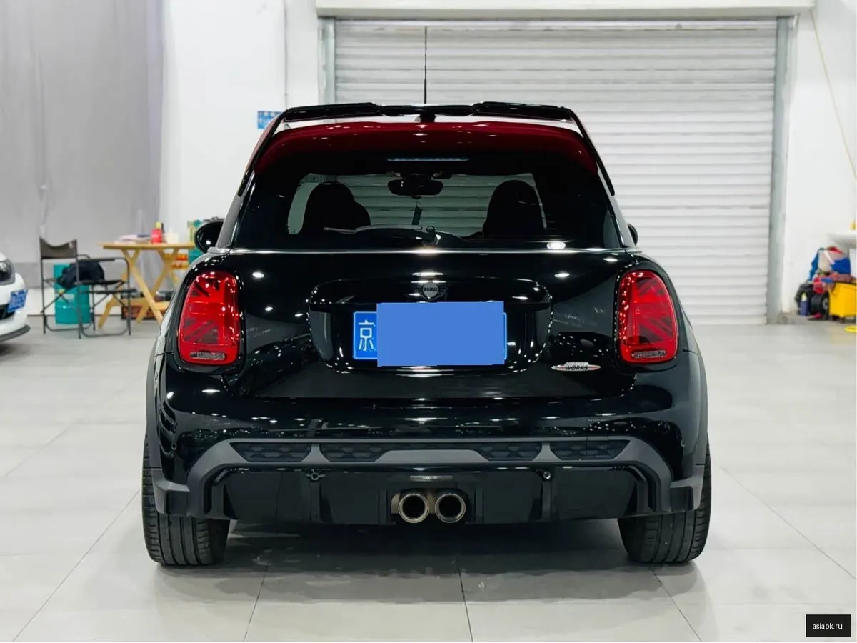 MINI Hatch 6