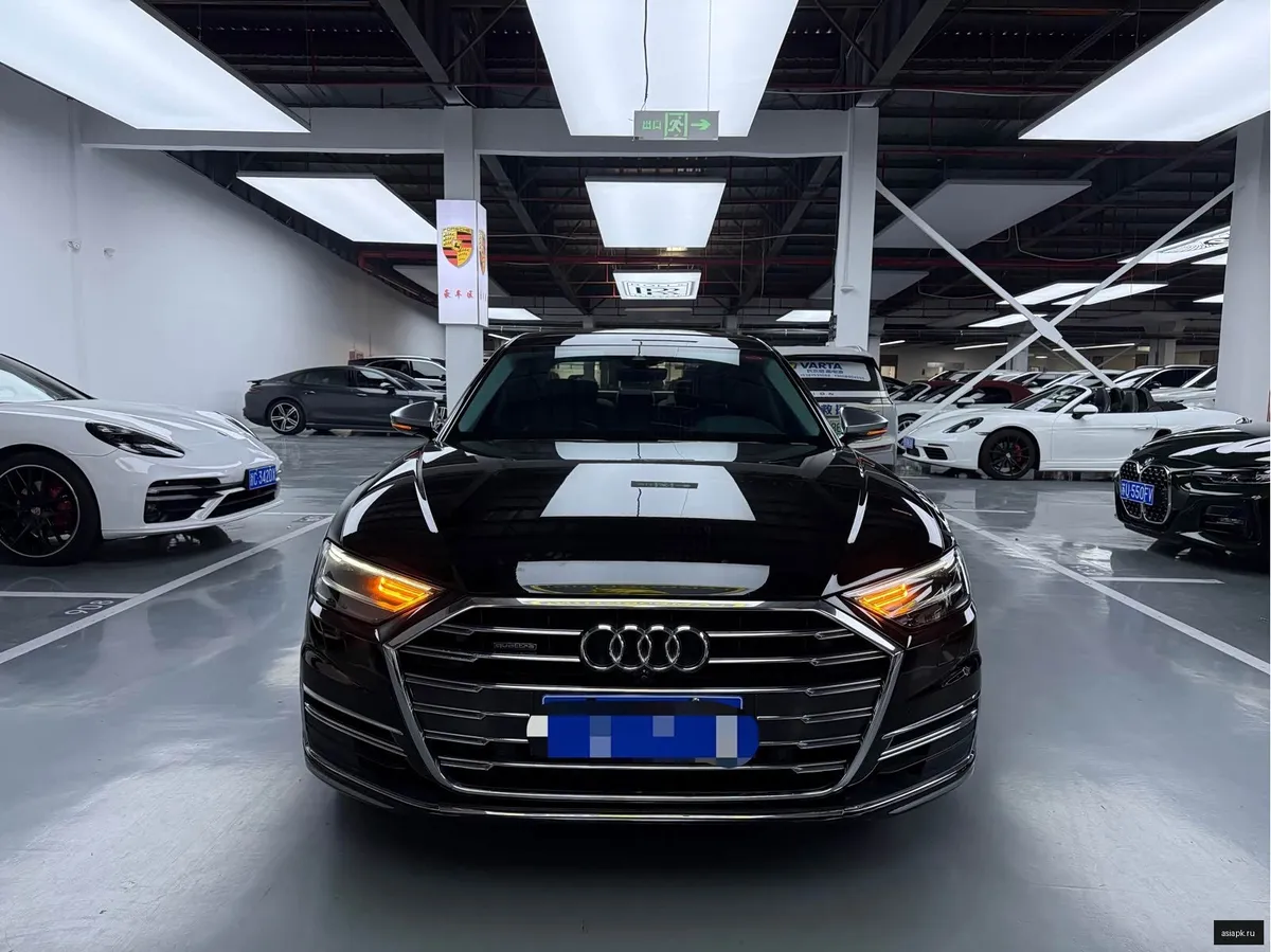 Audi A8 2