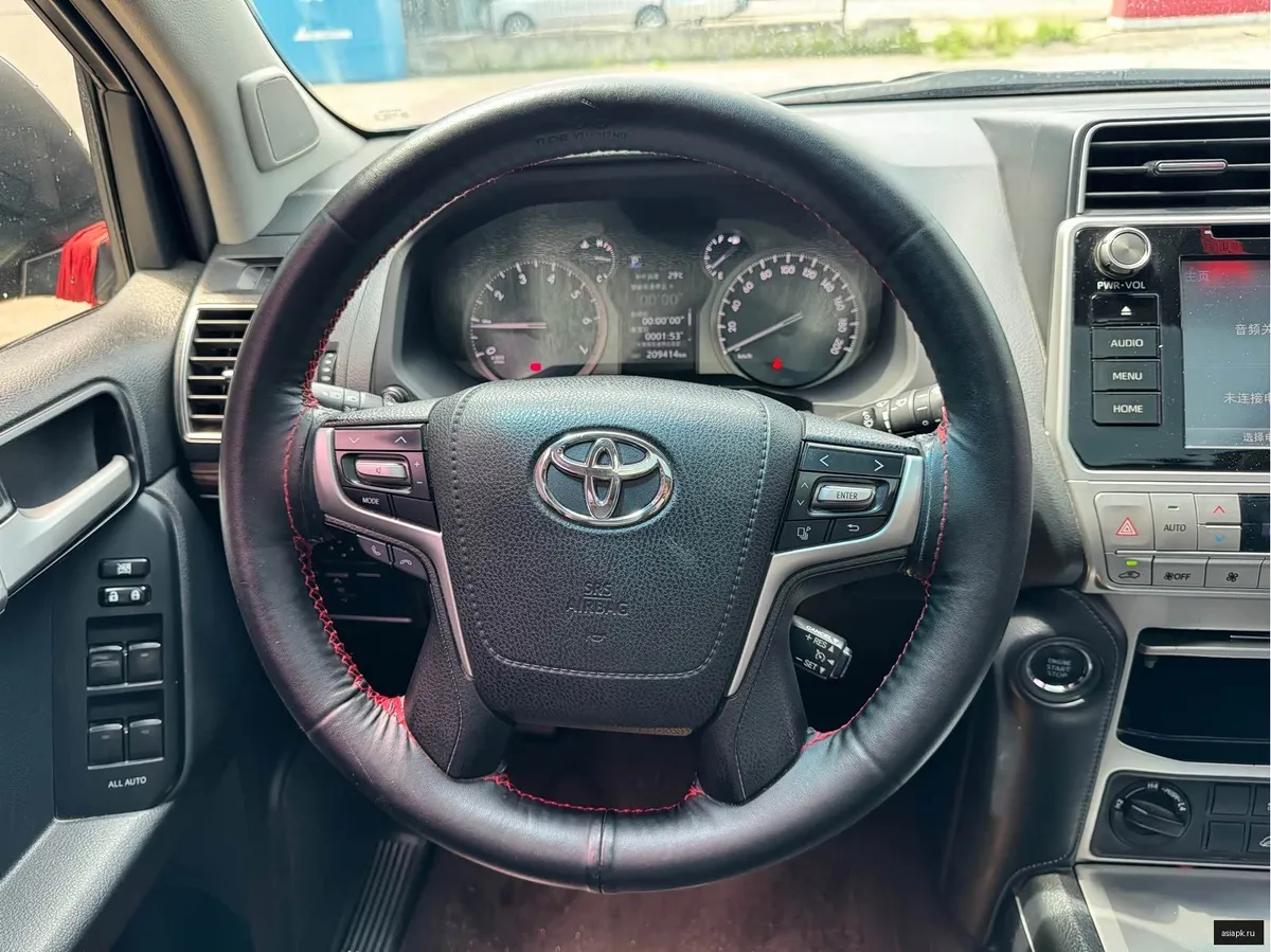 Toyota Land Cruiser Prado 5