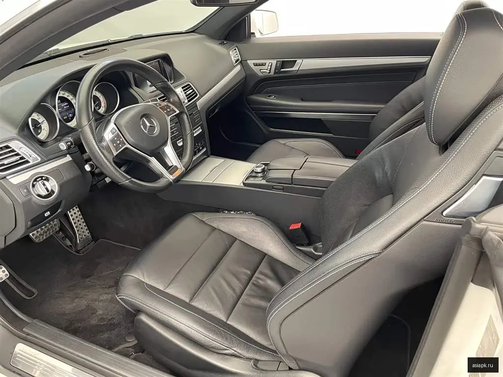 Mercedes-Benz E-Class 6