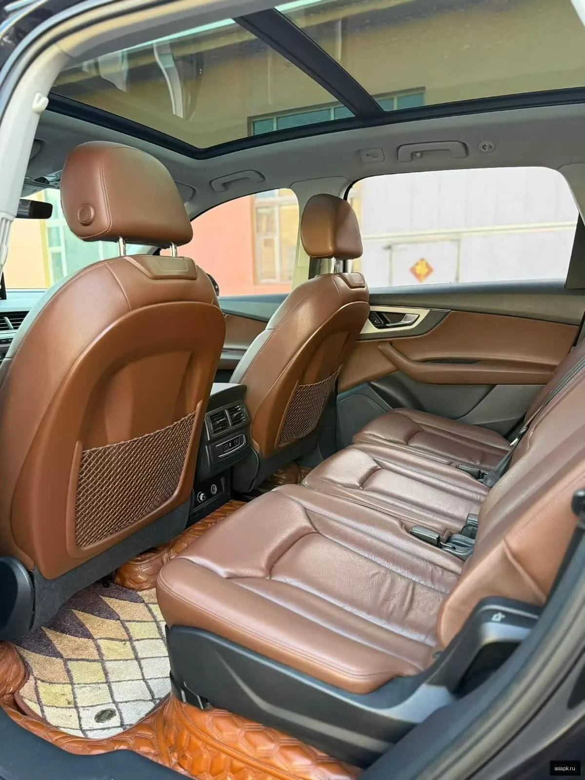 Audi Q7 5