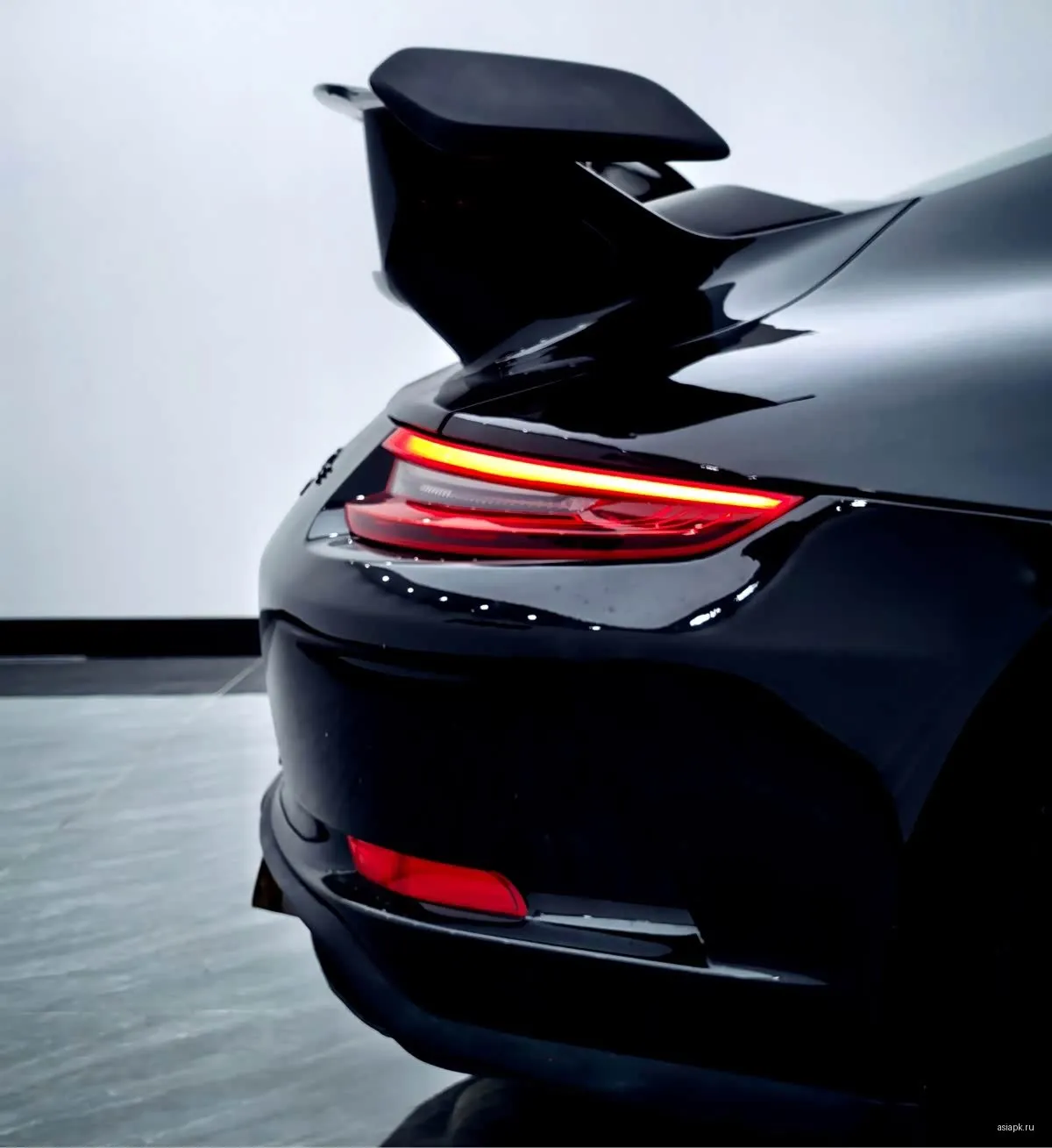 Porsche 911 4