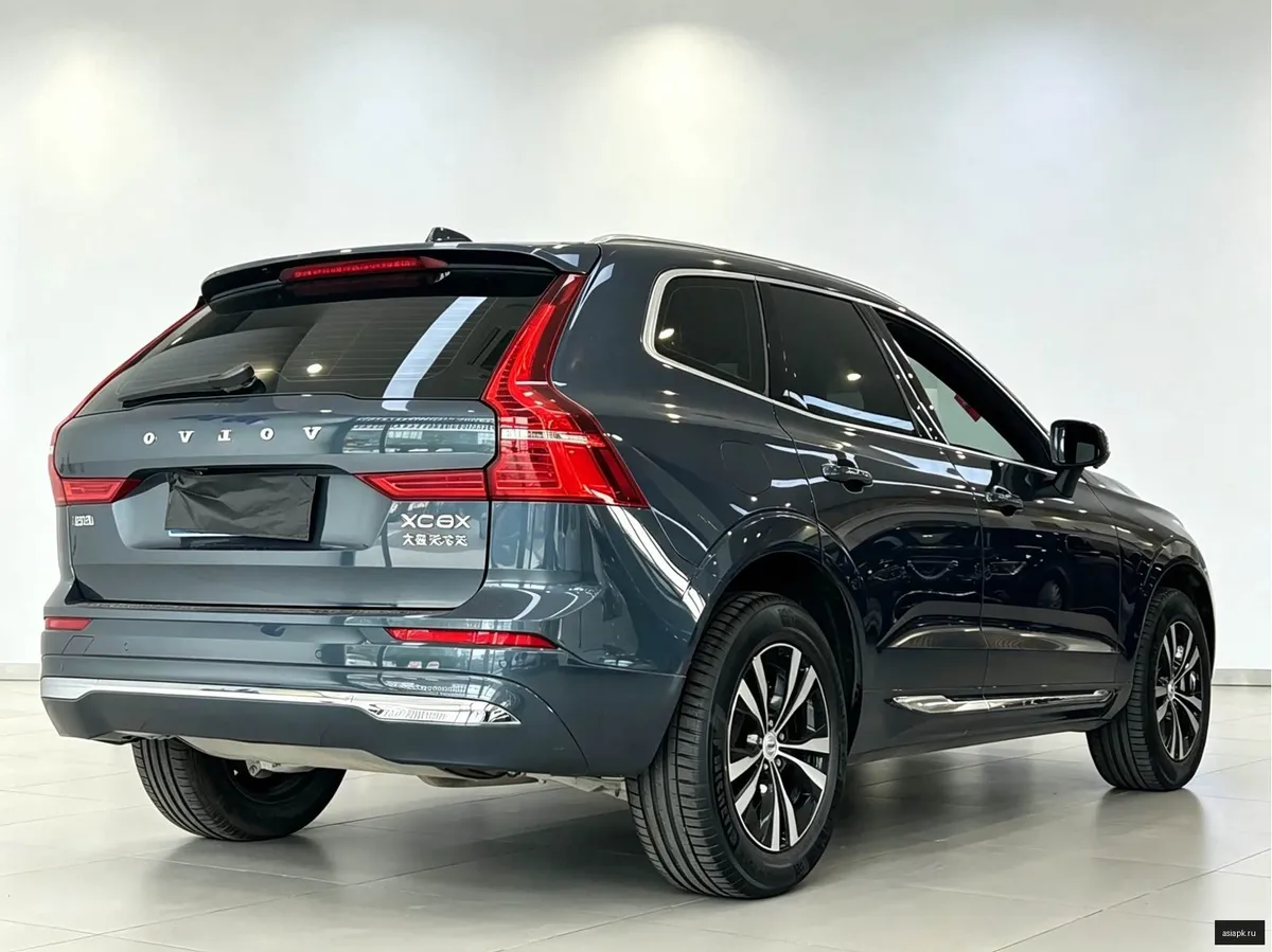 Volvo XC60 5