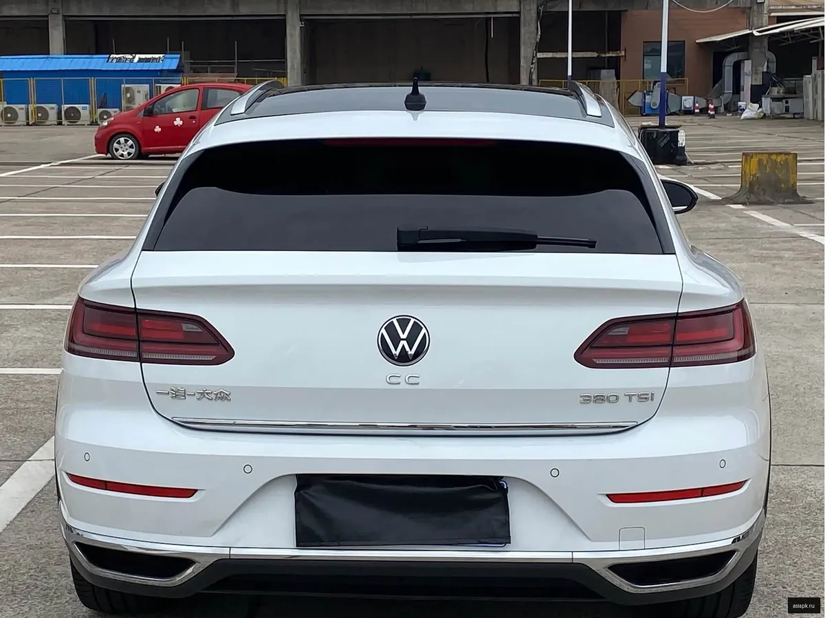 Volkswagen Passat CC 6