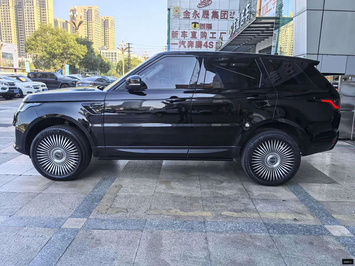 Land Rover Range Rover Sport 4