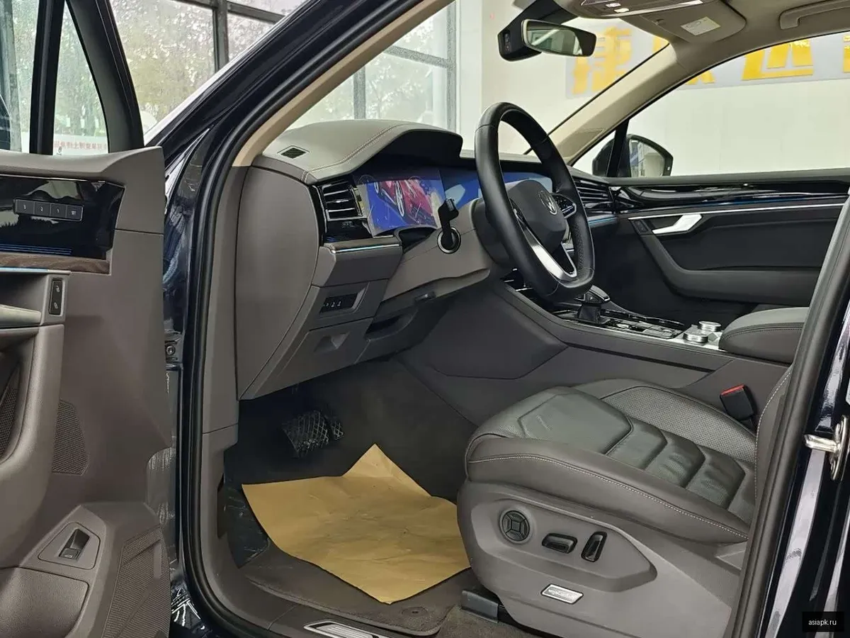 Volkswagen Touareg 5