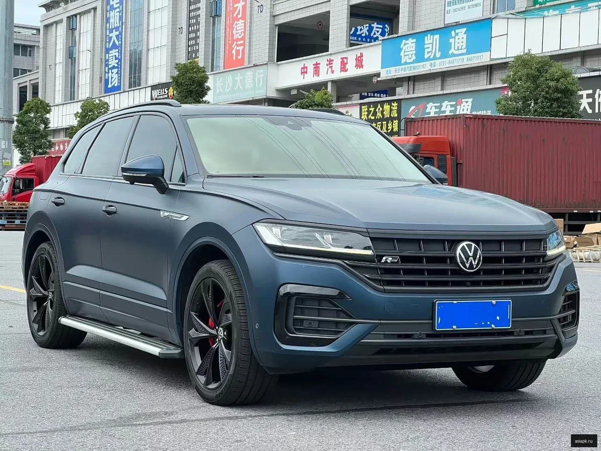 Volkswagen Touareg 3