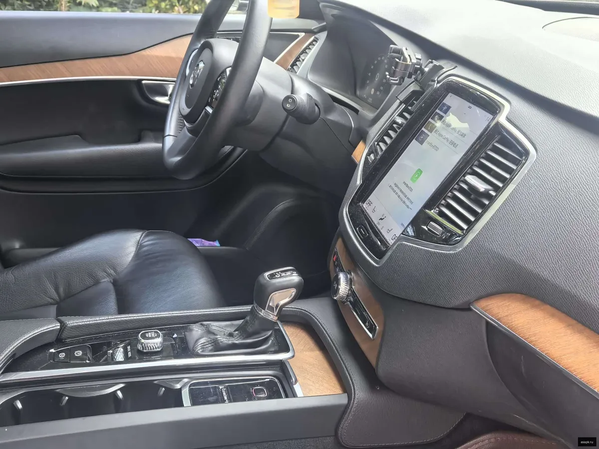 Volvo XC90 3