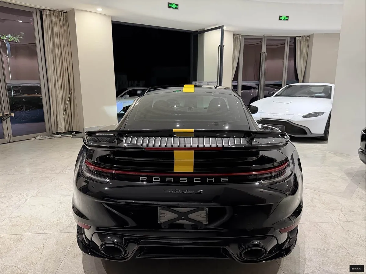 Porsche 911 6