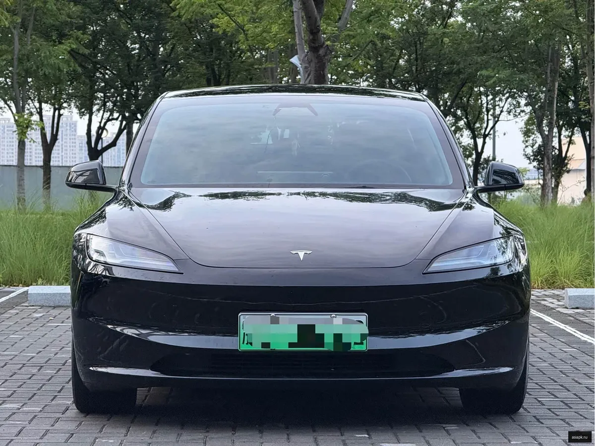 tesla Model Y 2