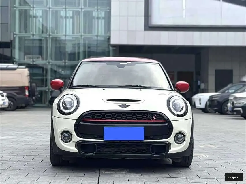 MINI Hatch 2