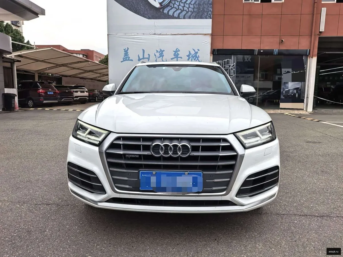 Audi Q5 4