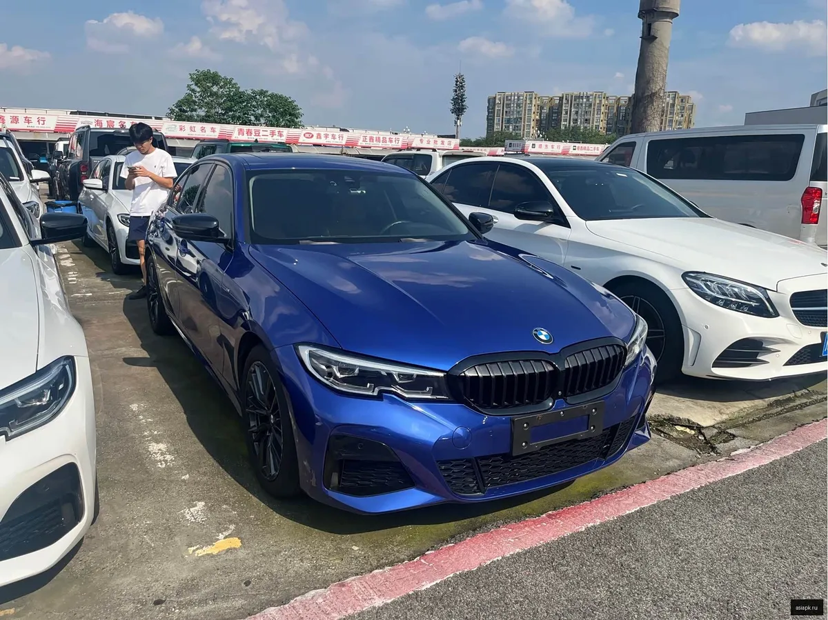 BMW 3-Series 3