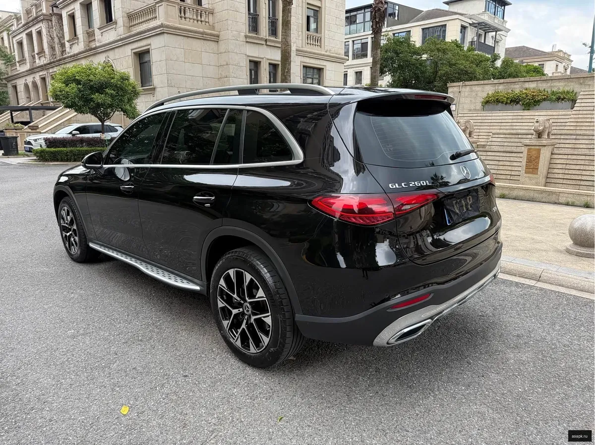 Mercedes-Benz GLC-Class AMG 4