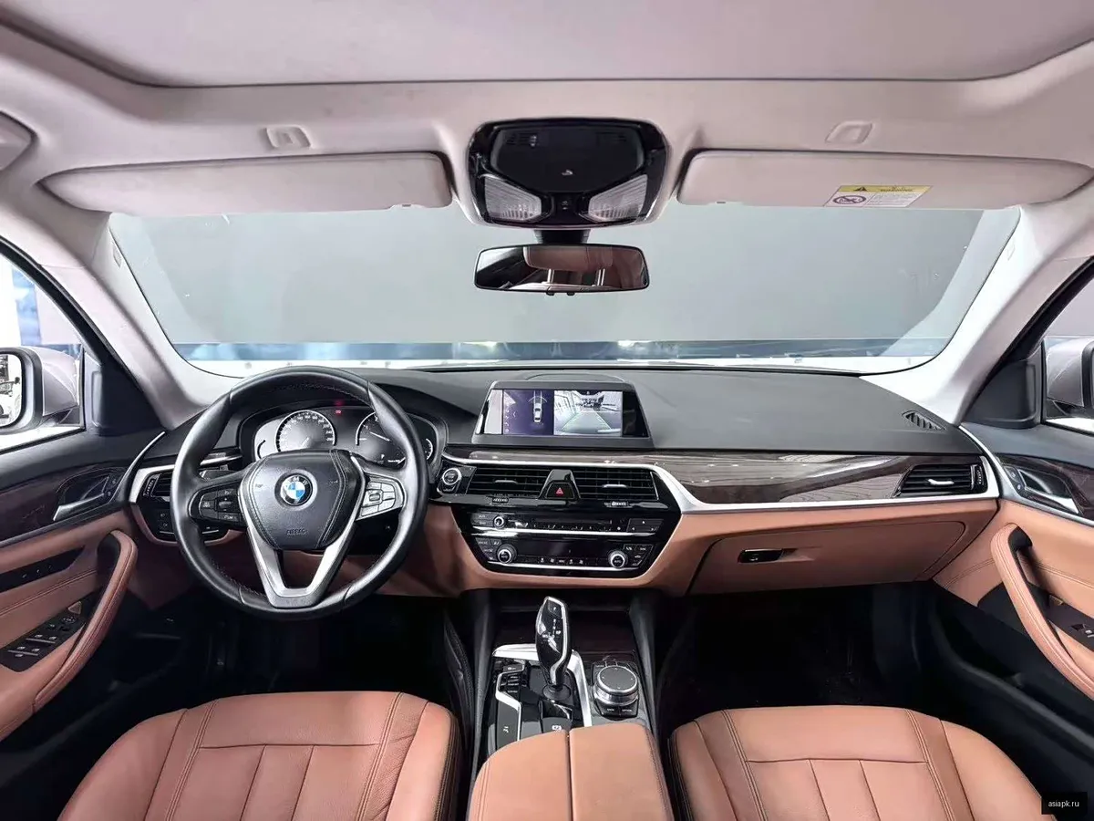 BMW 5-Series 5