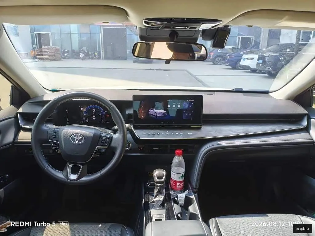 Toyota Camry 5