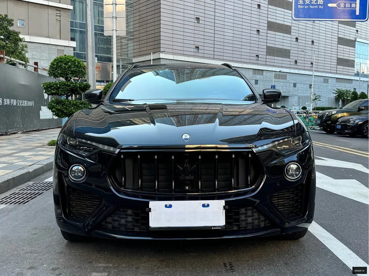 Maserati Levante 2