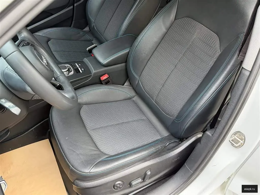 Audi A3 4