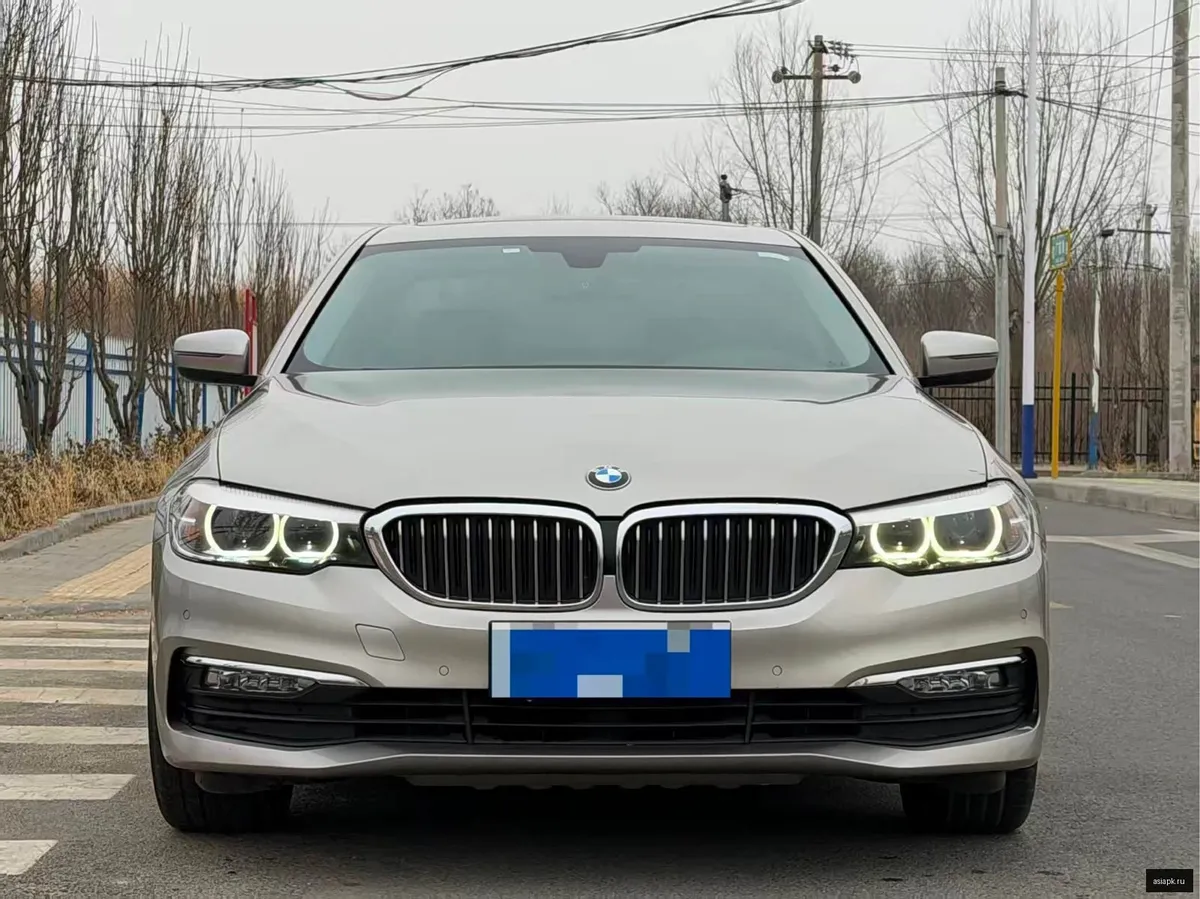 BMW 5-Series 2
