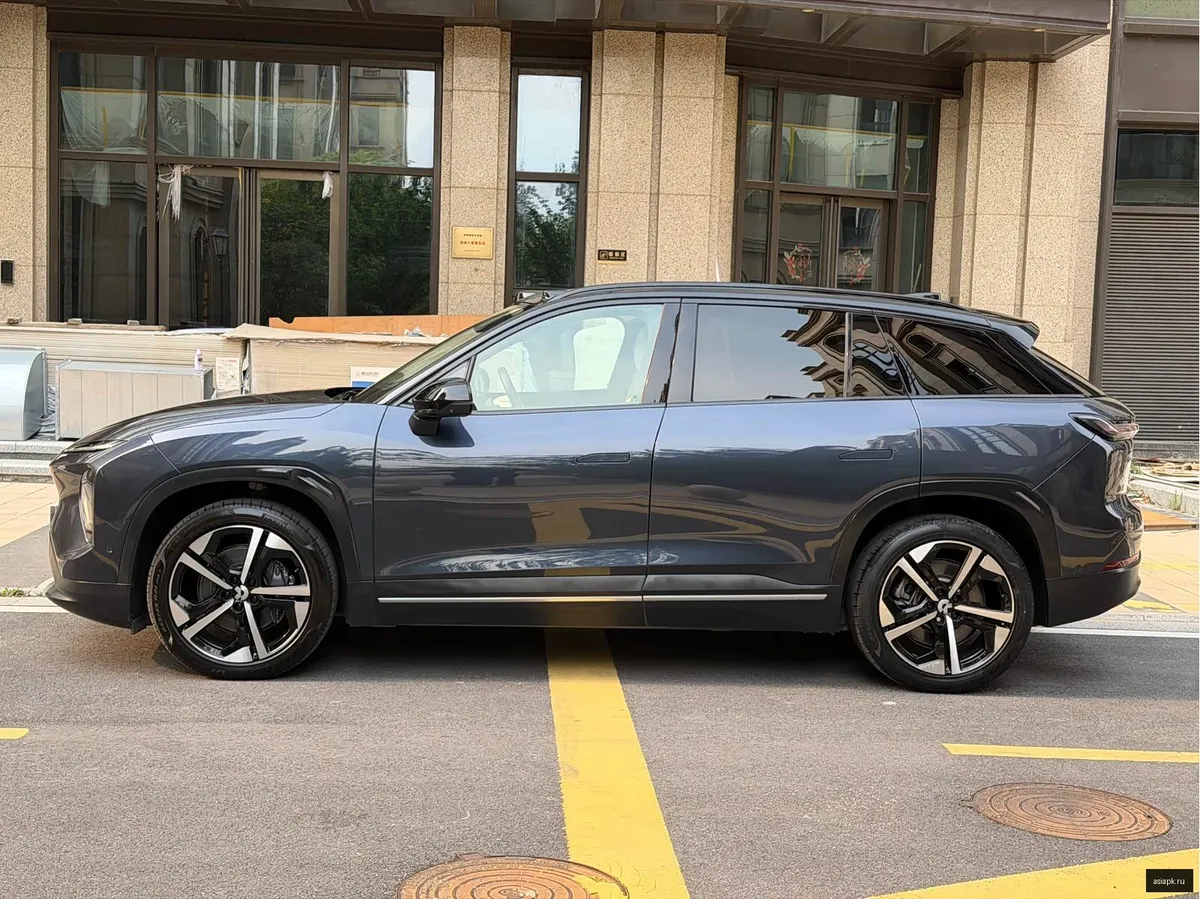 nio ES7 4