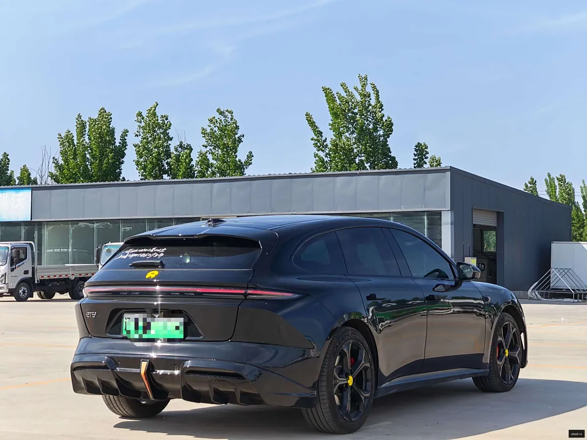 Nio ET5 6