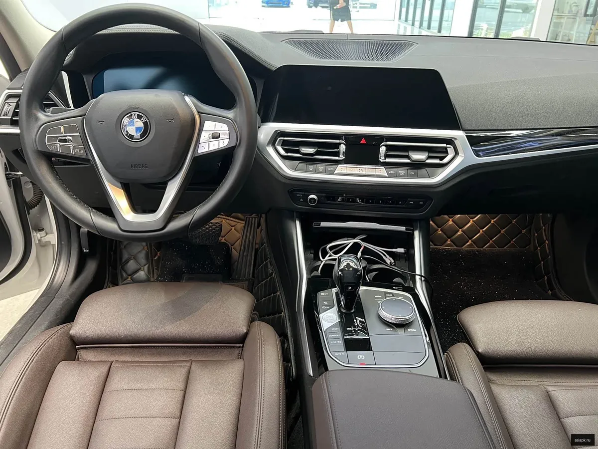 BMW 3-Series 5