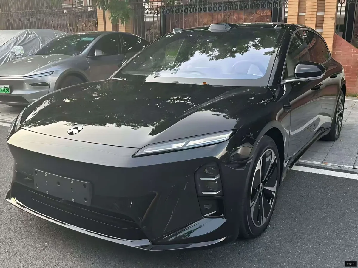 Nio ET5 3
