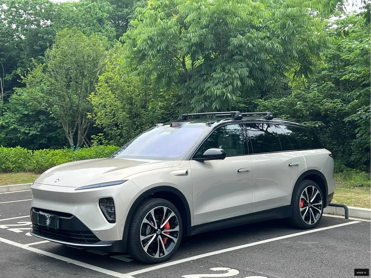 nio ES8