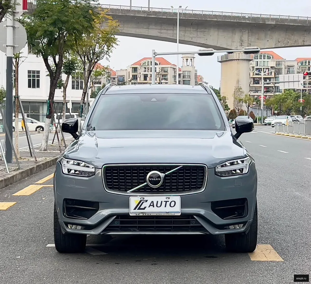 Volvo XC90 2