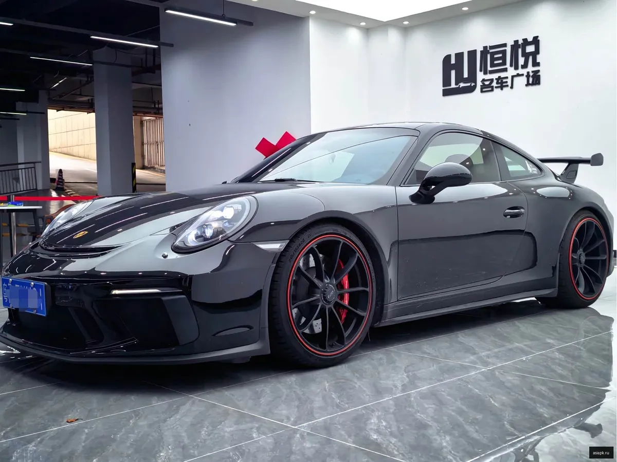 Porsche 911 2