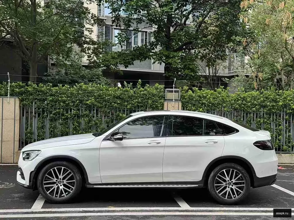 Mercedes-Benz GLC Coupe 2