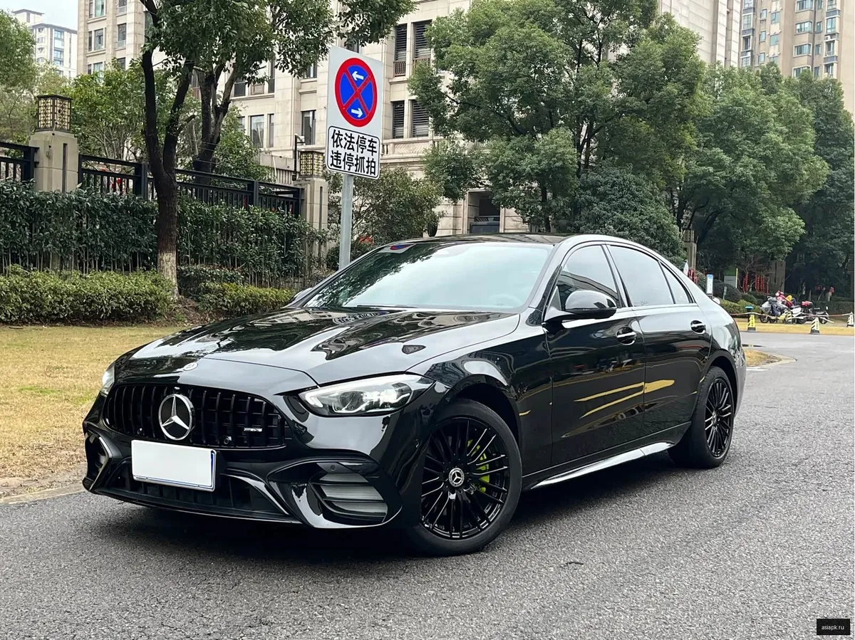 Mercedes-Benz C-Class