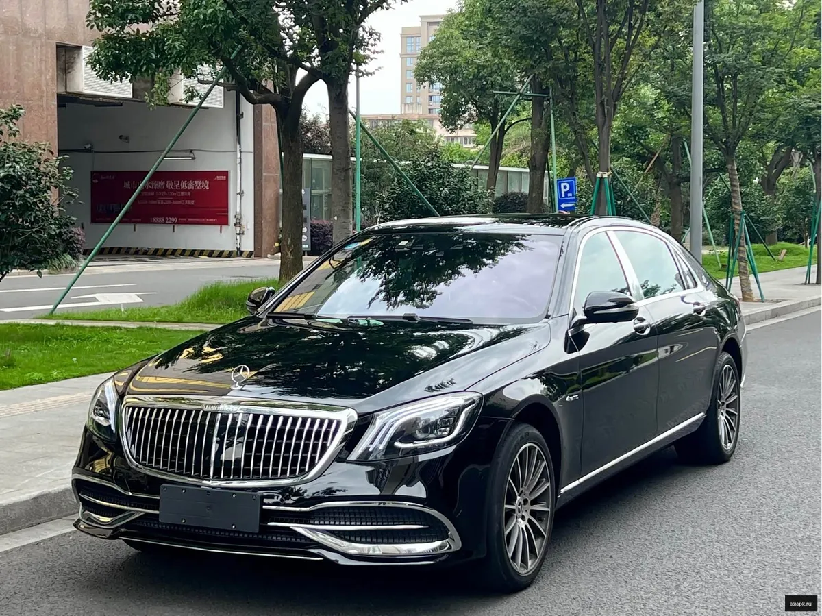 Mercedes-Benz S-Class