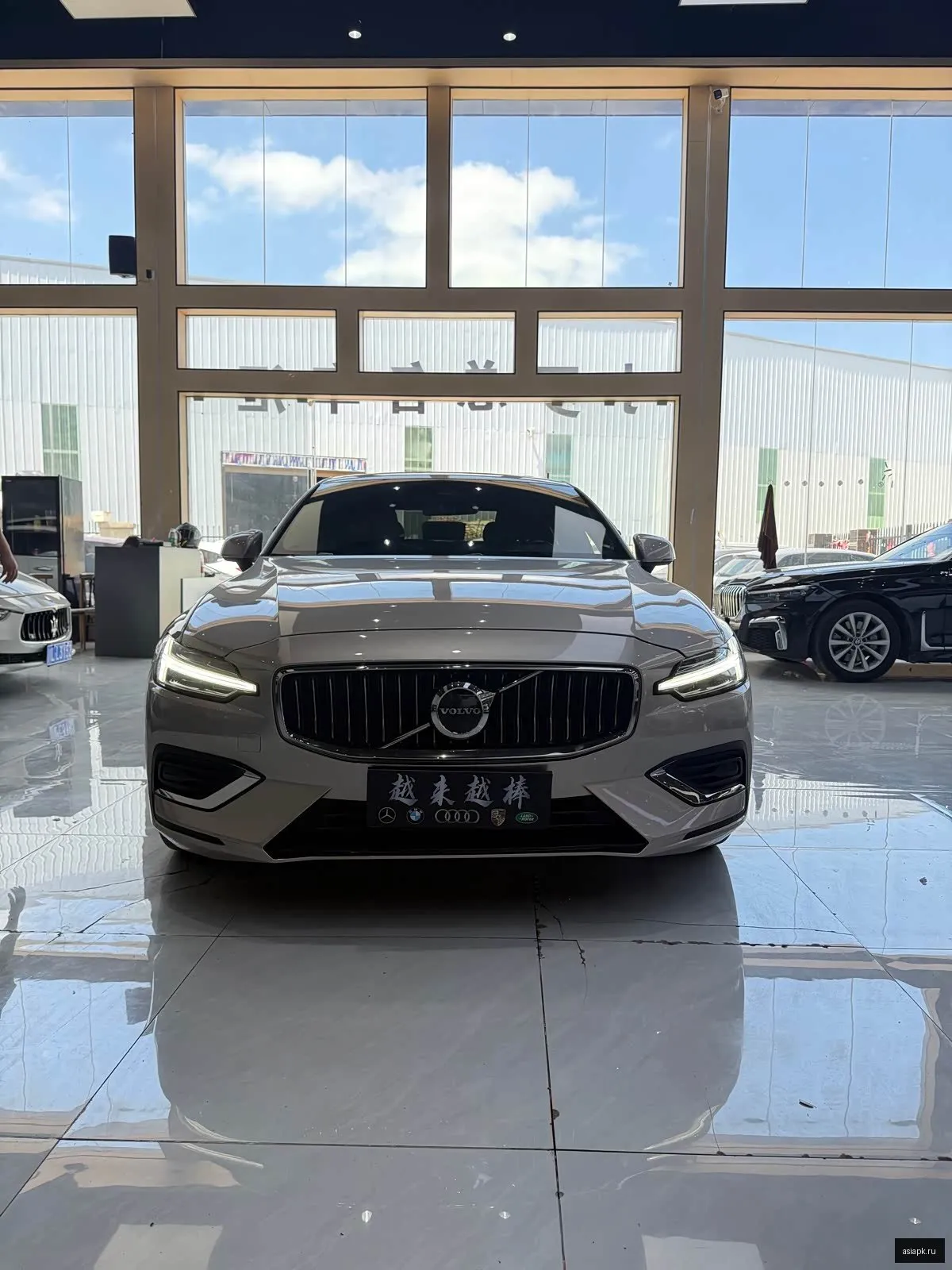 Volvo S60