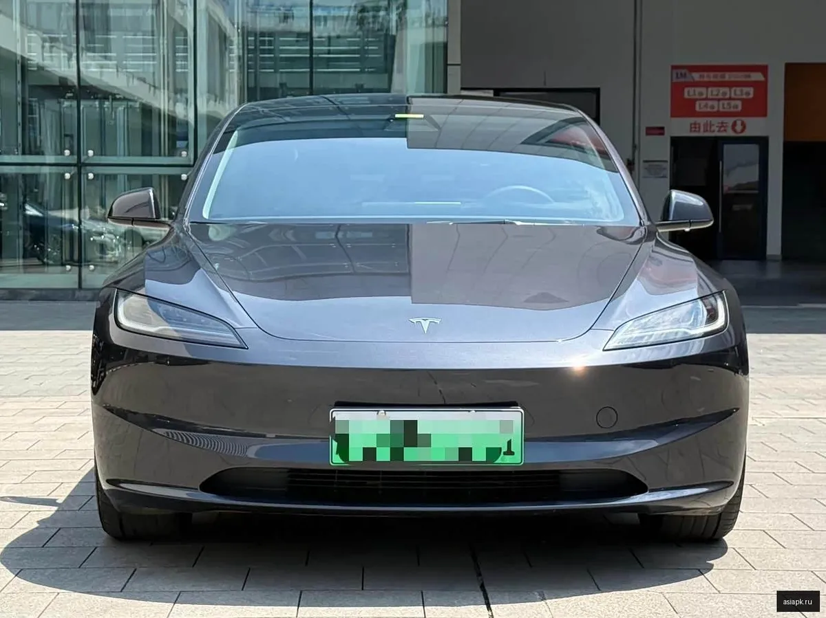 tesla Model Y 2