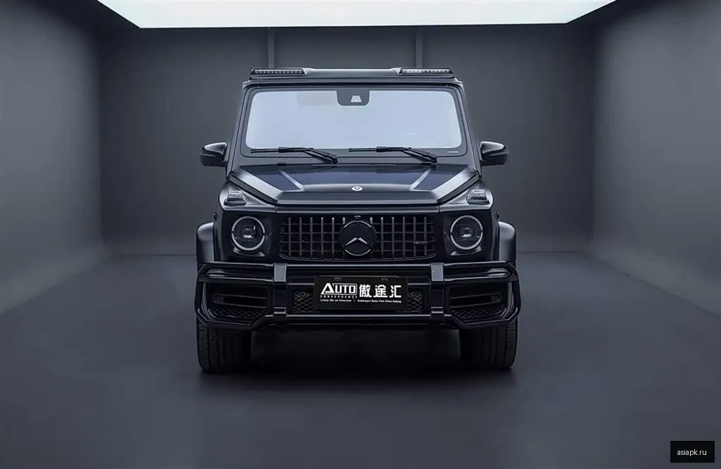 Mercedes-Benz G-Class 2