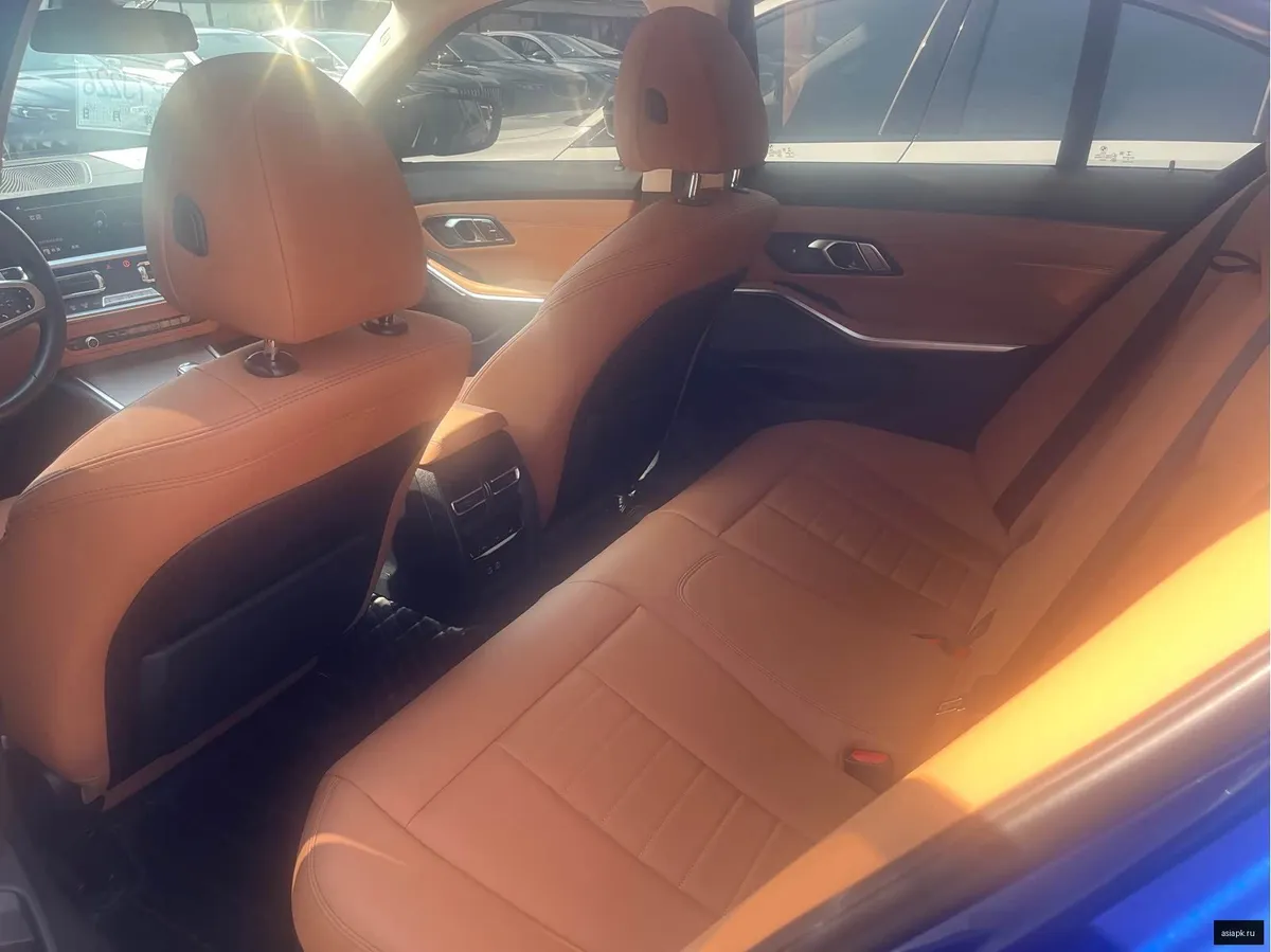 BMW 3-Series 5