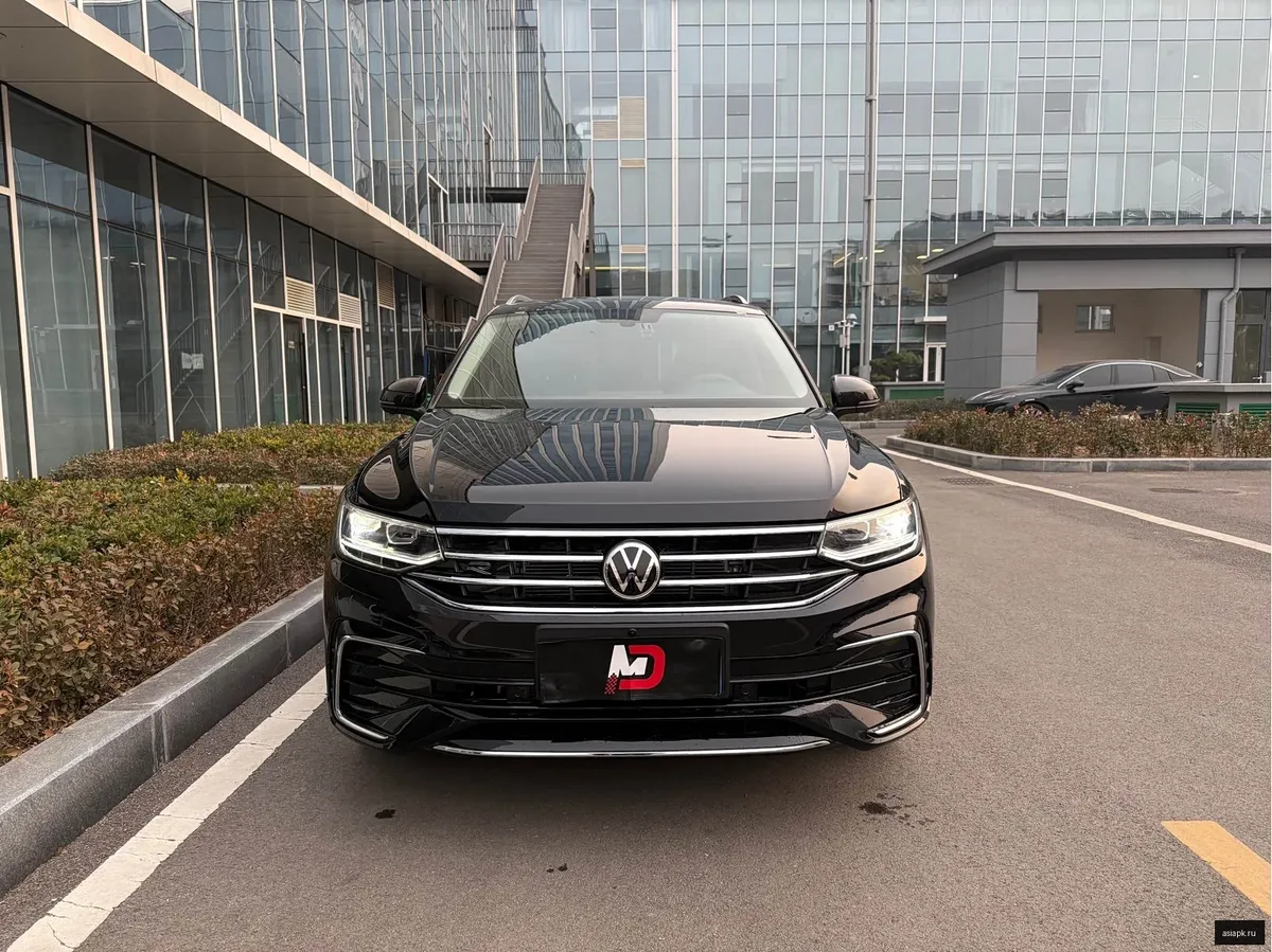 Volkswagen Tiguan L 2