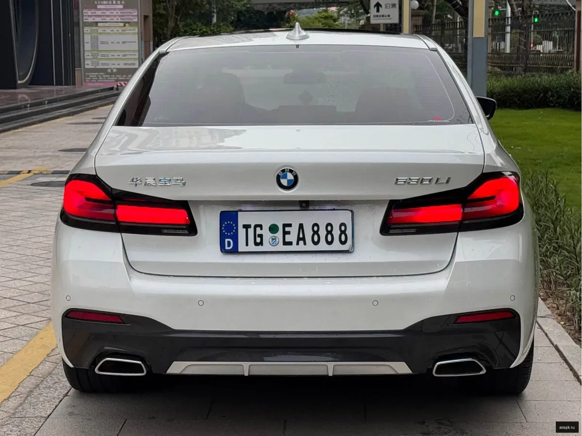 BMW 5-Series 5