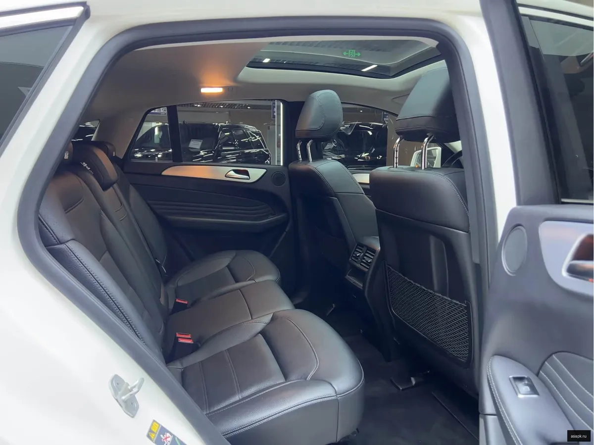 Mercedes-Benz GLE Coupe 6