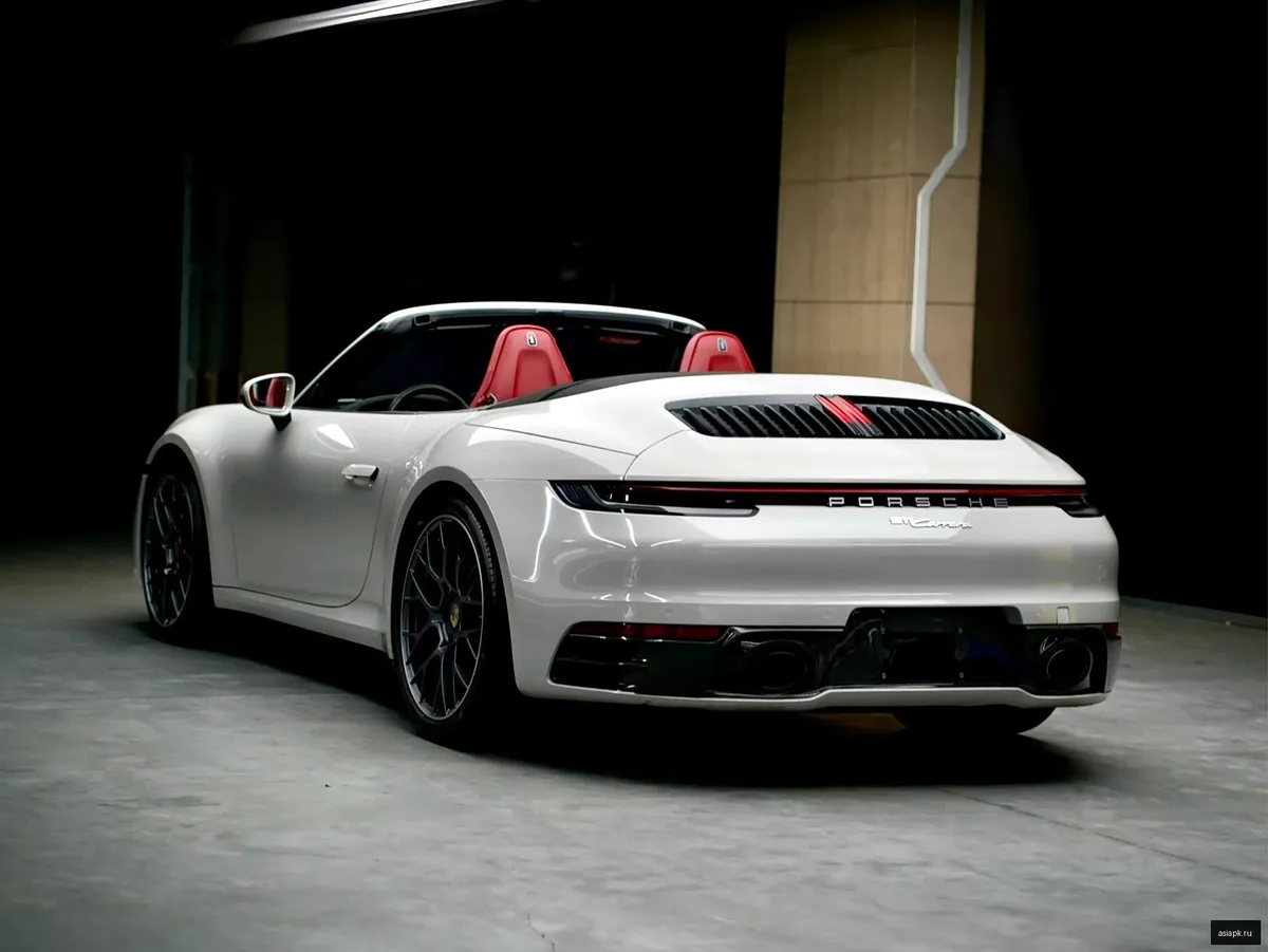 Porsche 911 5