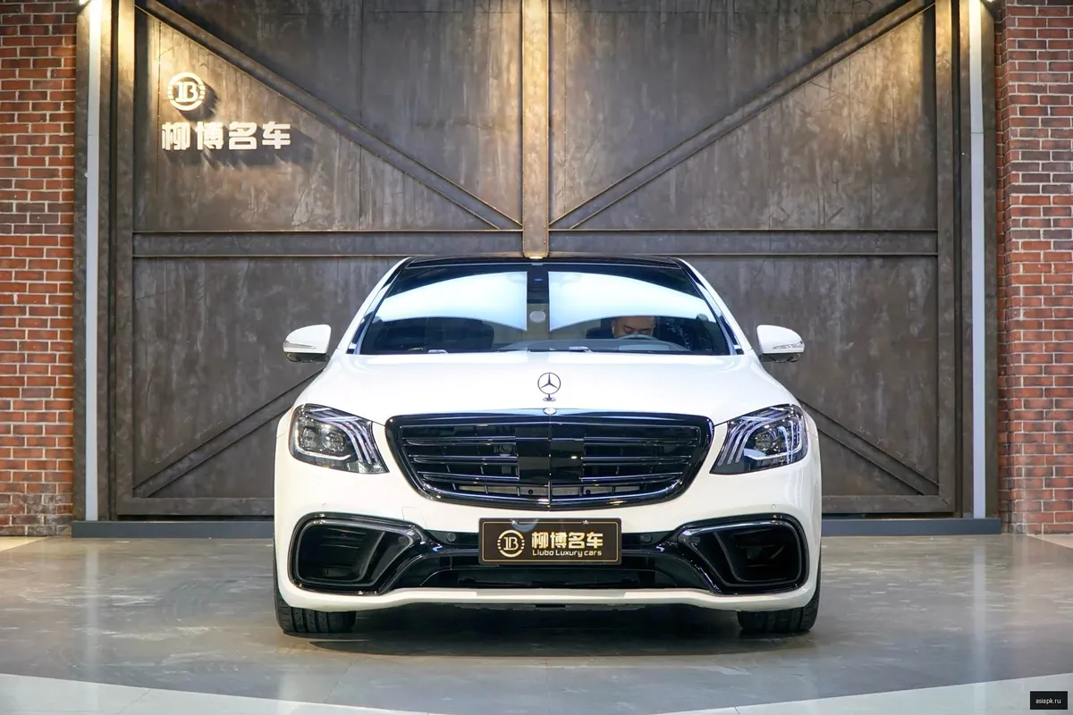 Mercedes-Benz S-Class 2
