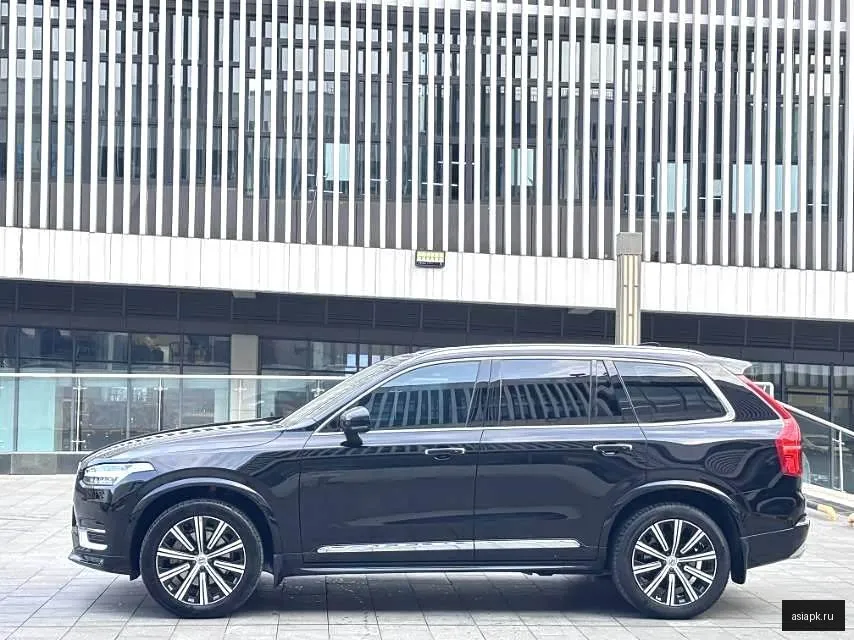 Volvo XC90 3