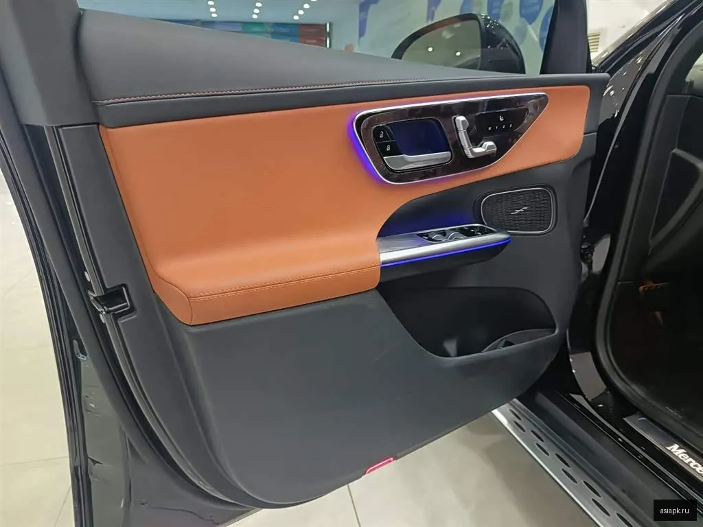 Mercedes-Benz GLC-Class AMG 2