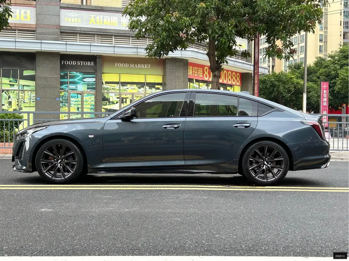 Cadillac CT5 5