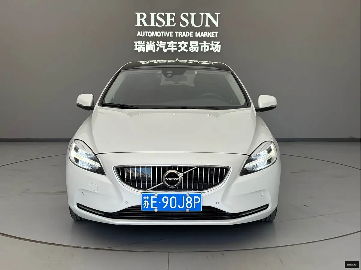 Volvo V40 2